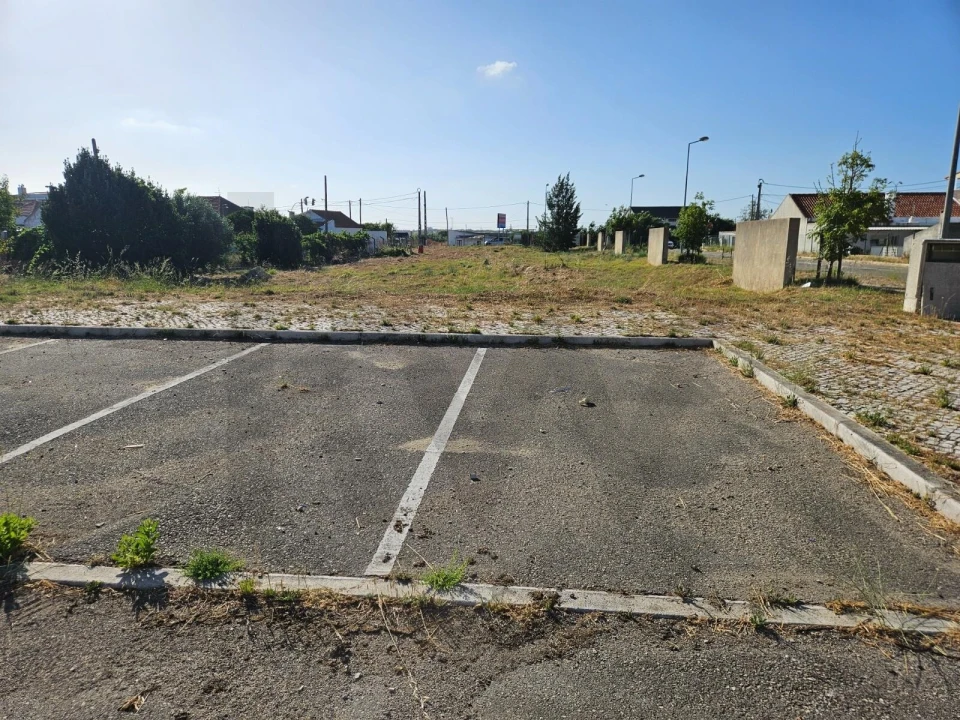 Terreno para Venda em Sarilhos Grandes Foto 12