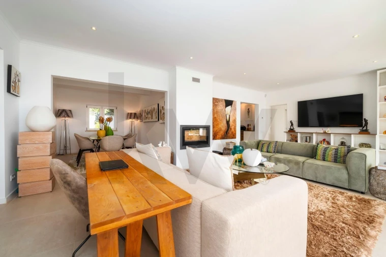 Moradia T4 para Venda em Loule (São Sebastião) Foto 9