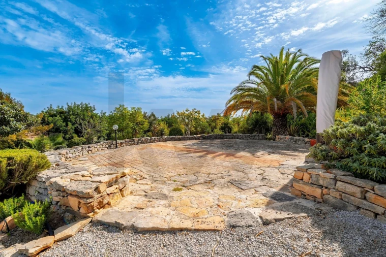 Moradia T4 para Venda em Loule (São Sebastião) Foto 53