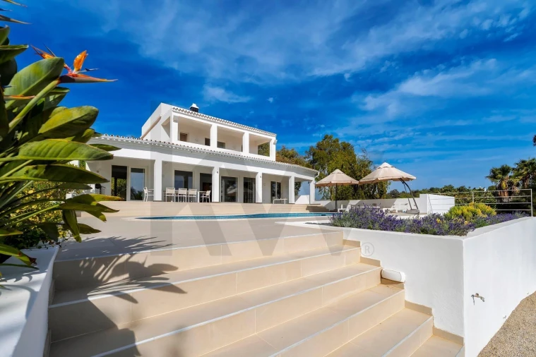 Moradia T4 para Venda em Loule (São Sebastião) Foto 54