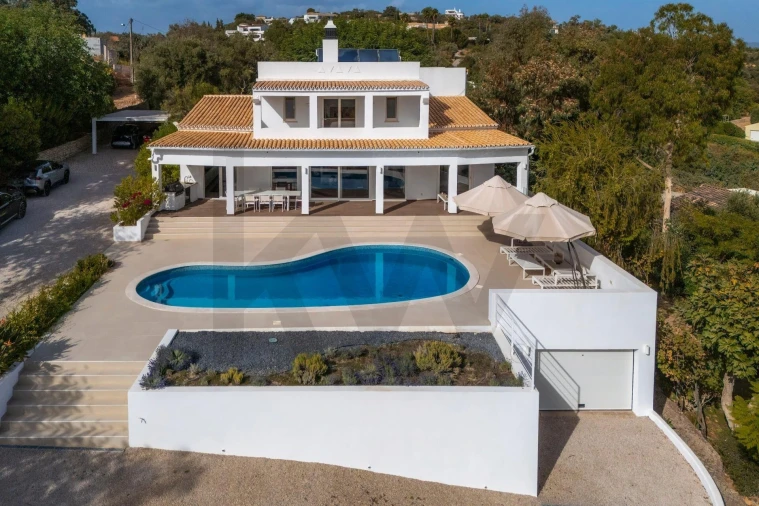 Moradia T4 para Venda em Loule (São Sebastião) Foto 59