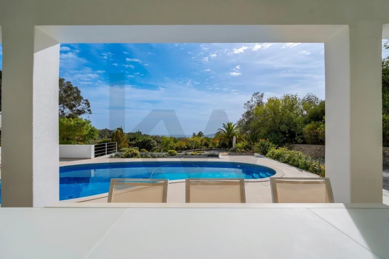 Moradia T4 para Venda em Loule (São Sebastião) Foto 19