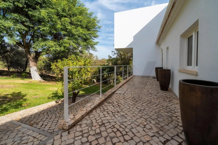 Moradia T4 para Venda em Loule (São Sebastião) Foto 45