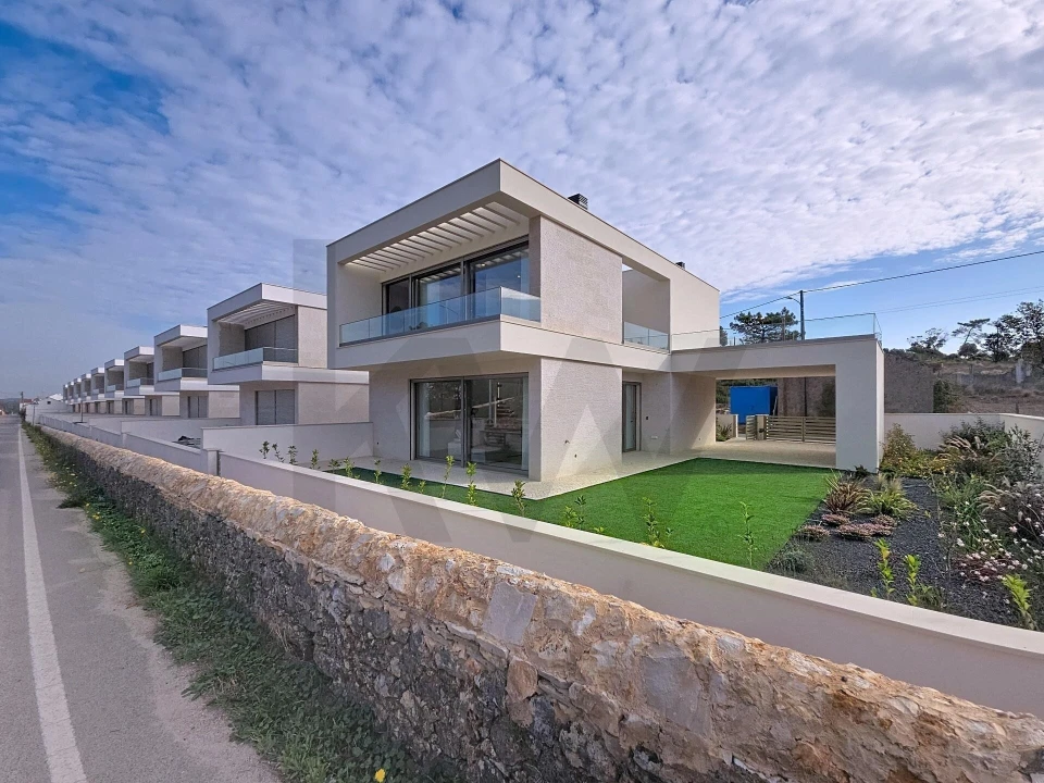 Moradia T3 para Venda em Rio Maior Foto 3