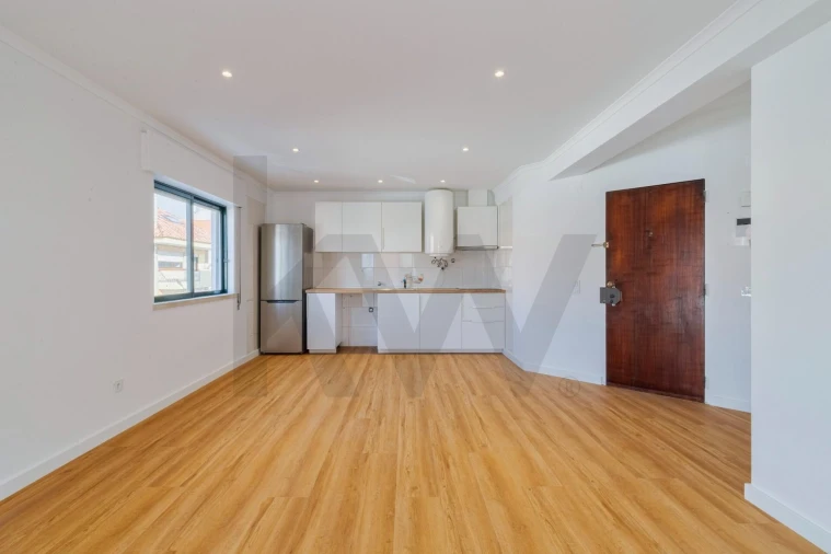 Apartamento T2 para Arrendamento em Costa da Caparica Foto 20