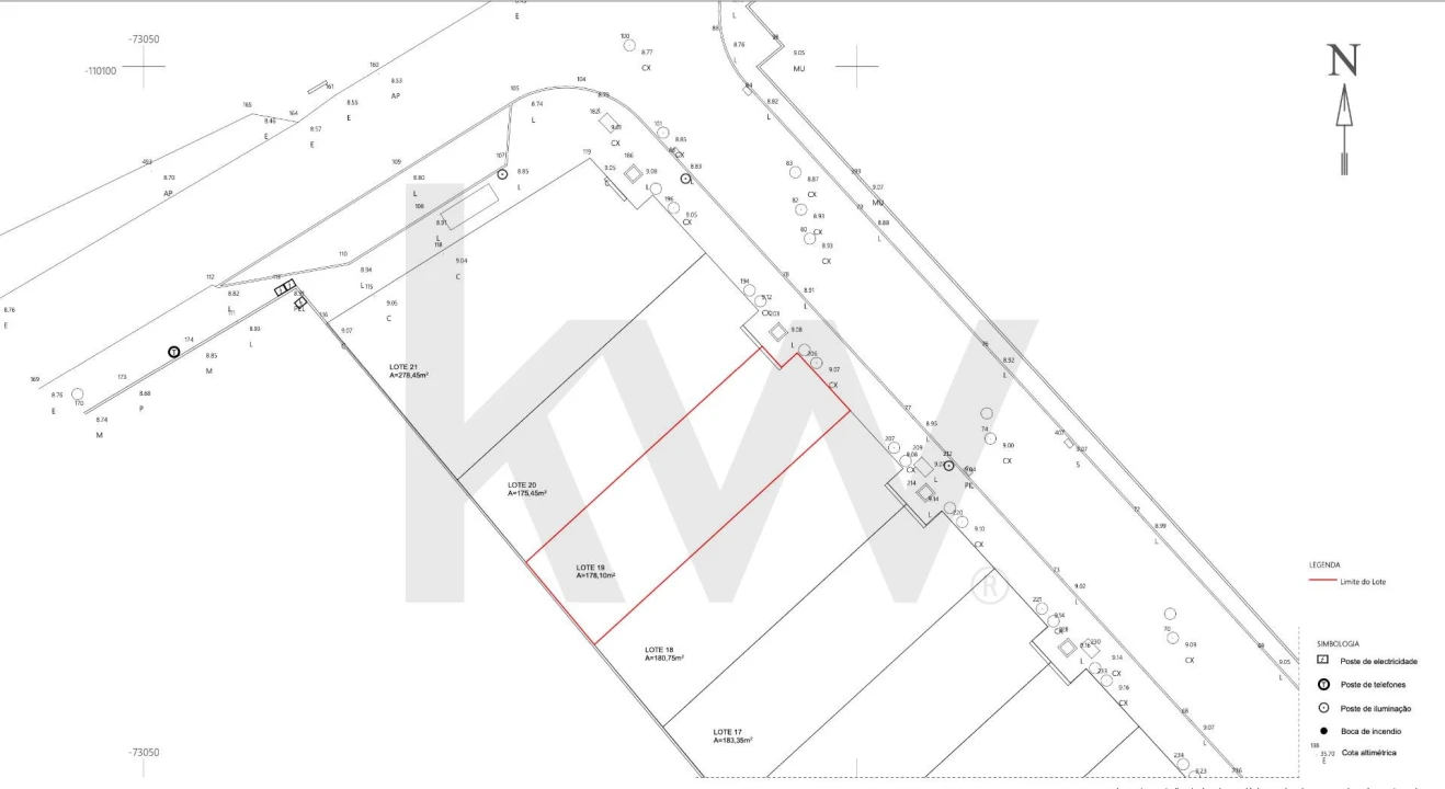 Terreno para Venda em Sarilhos Grandes Foto 22