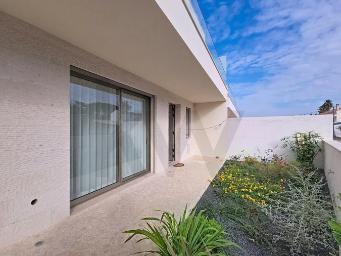 Moradia T3 para Venda em Rio Maior Foto 6