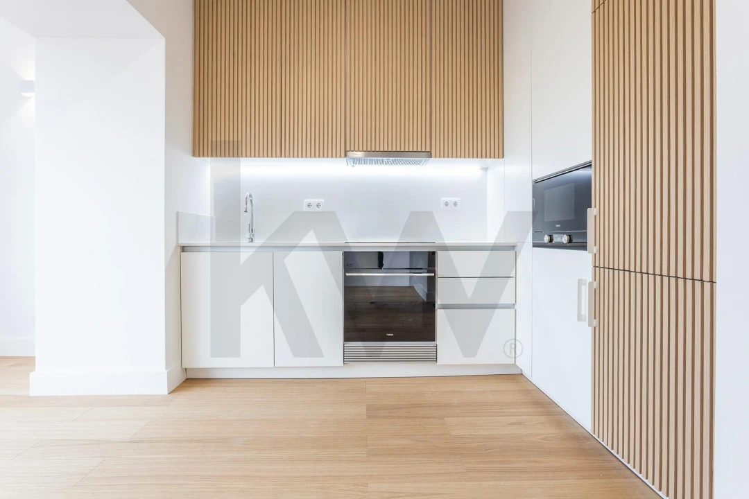 Apartamento T2 para Venda em Arroios Foto 3