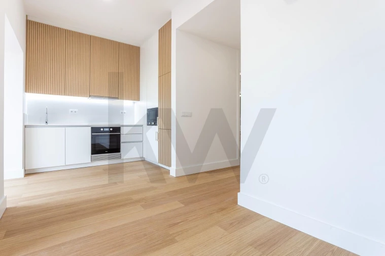 Apartamento T2 para Venda em Arroios Foto 6