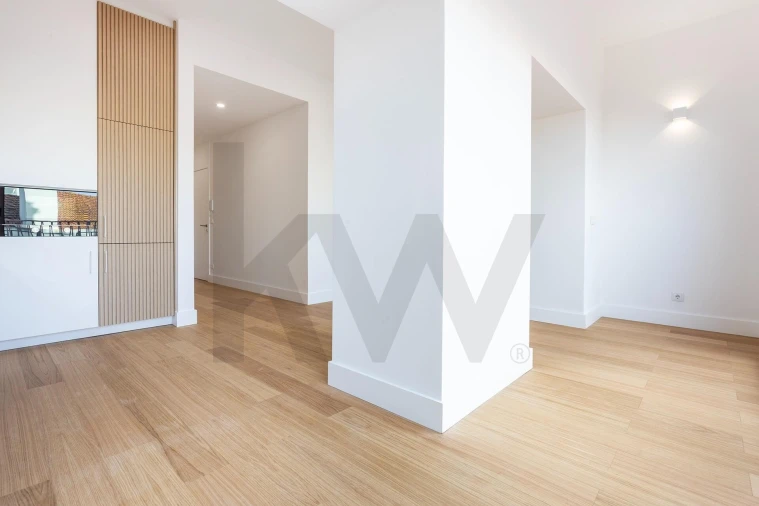 Apartamento T2 para Venda em Arroios Foto 7