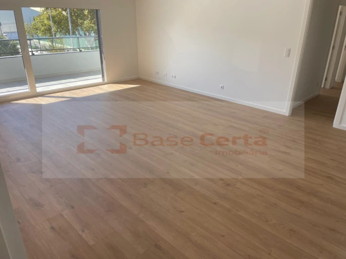 Apartamento T3 para Venda em Alverca do Ribatejo e Sobralinho Foto 6