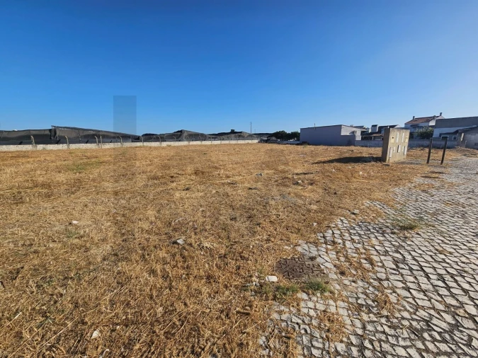 Terreno para Venda em Sarilhos Grandes Foto 22