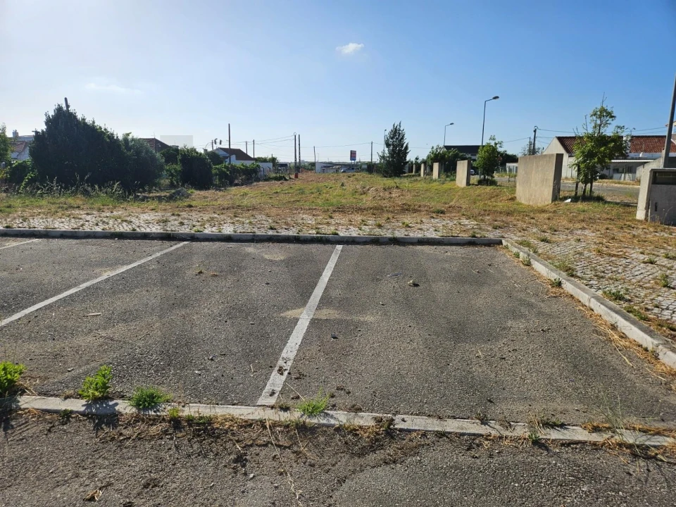 Terreno para Venda em Sarilhos Grandes Foto 12