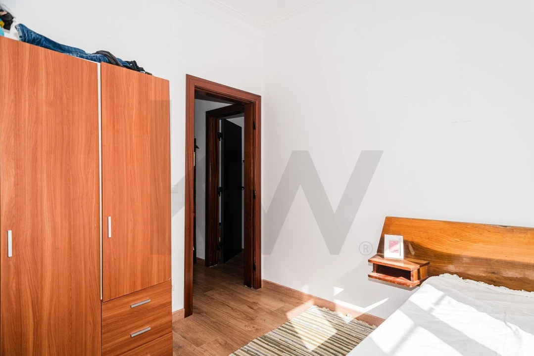 Apartamento T2 para Venda em Alfragide Foto 22