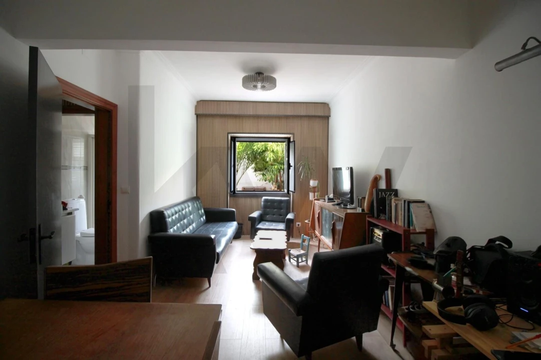 Apartamento T2 para Venda em Alfragide Foto 9