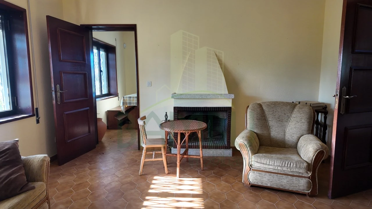 Moradia T5 para Venda em Gandra e Taião Foto 3