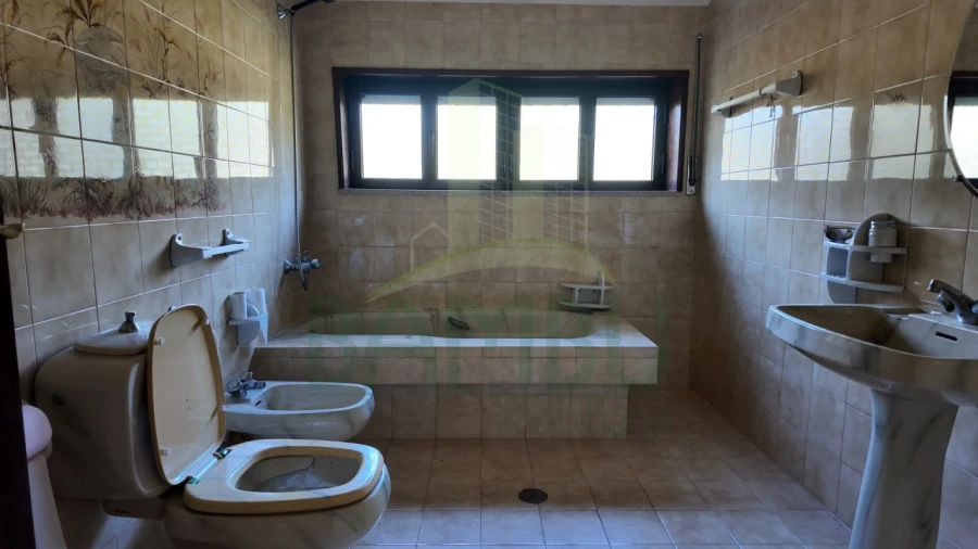 Moradia T5 para Venda em Gandra e Taião Foto 9