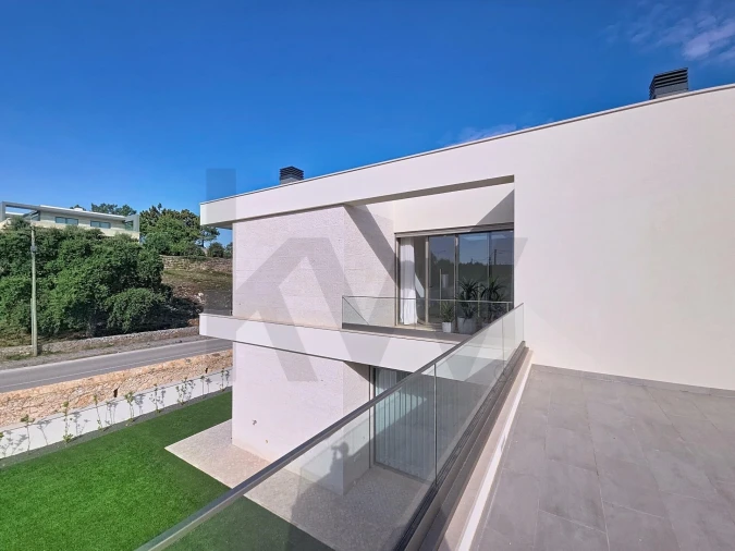 Moradia T3 para Venda em Rio Maior Foto 37