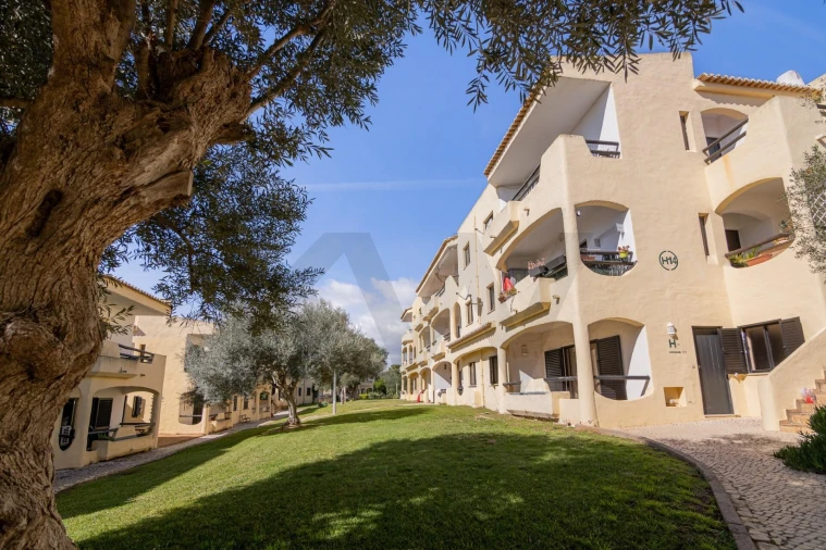 Apartamento T2 para Venda em Alvor Foto 1