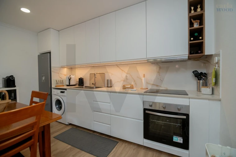 Apartamento T2 para Venda em Alvor Foto 12