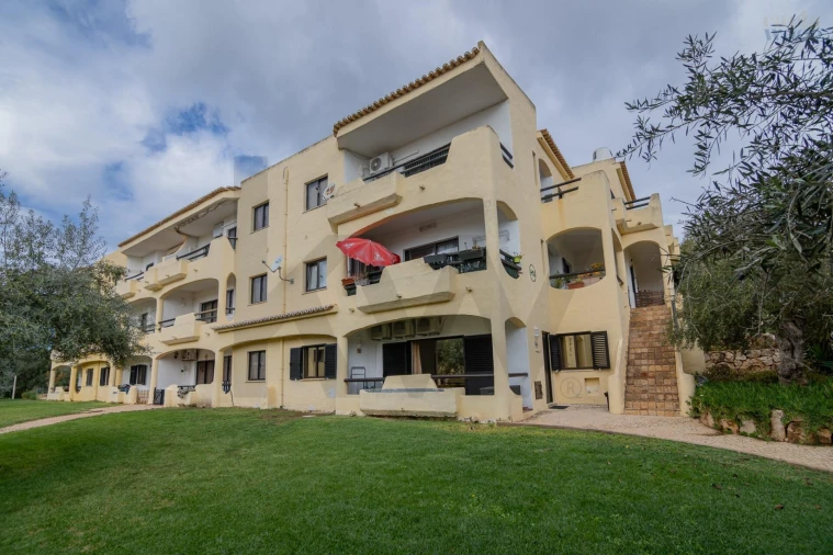 Apartamento T2 para Venda em Alvor Foto 2