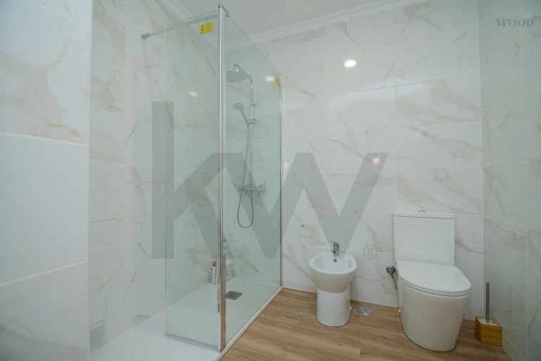 Apartamento T2 para Venda em Alvor Foto 24