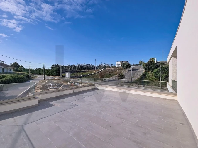 Moradia T3 para Venda em Rio Maior Foto 41