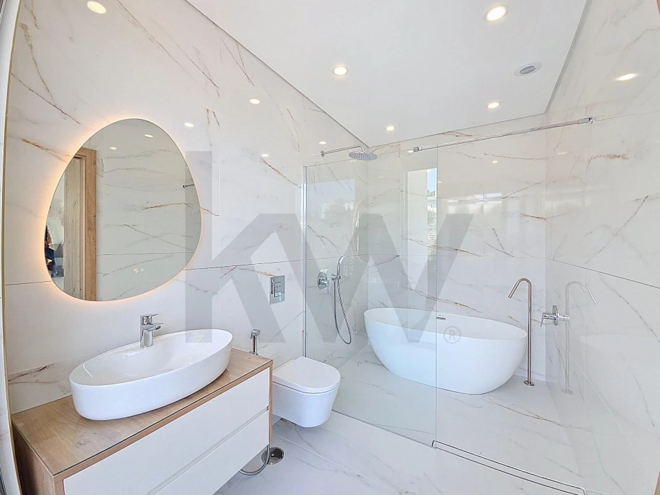 Moradia T3 para Venda em Rio Maior Foto 37