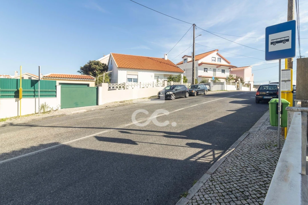 Apartamento T2 para Venda em Ramada e Caneças Foto 15