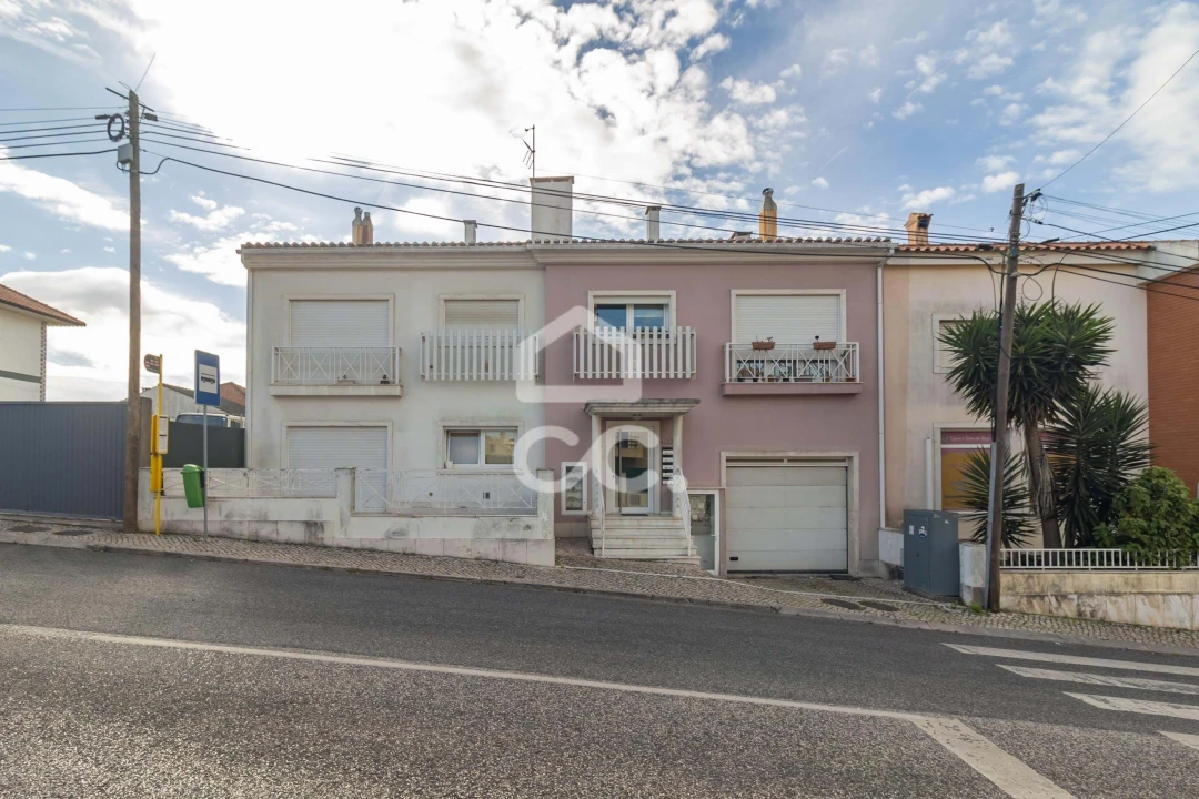 Apartamento T2 para Venda em Ramada e Caneças Foto 1