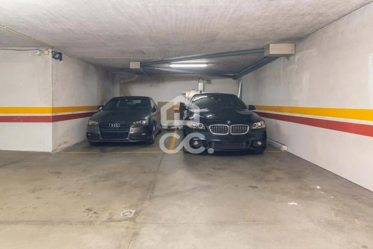 Apartamento T2 para Venda em Ramada e Caneças Foto 48