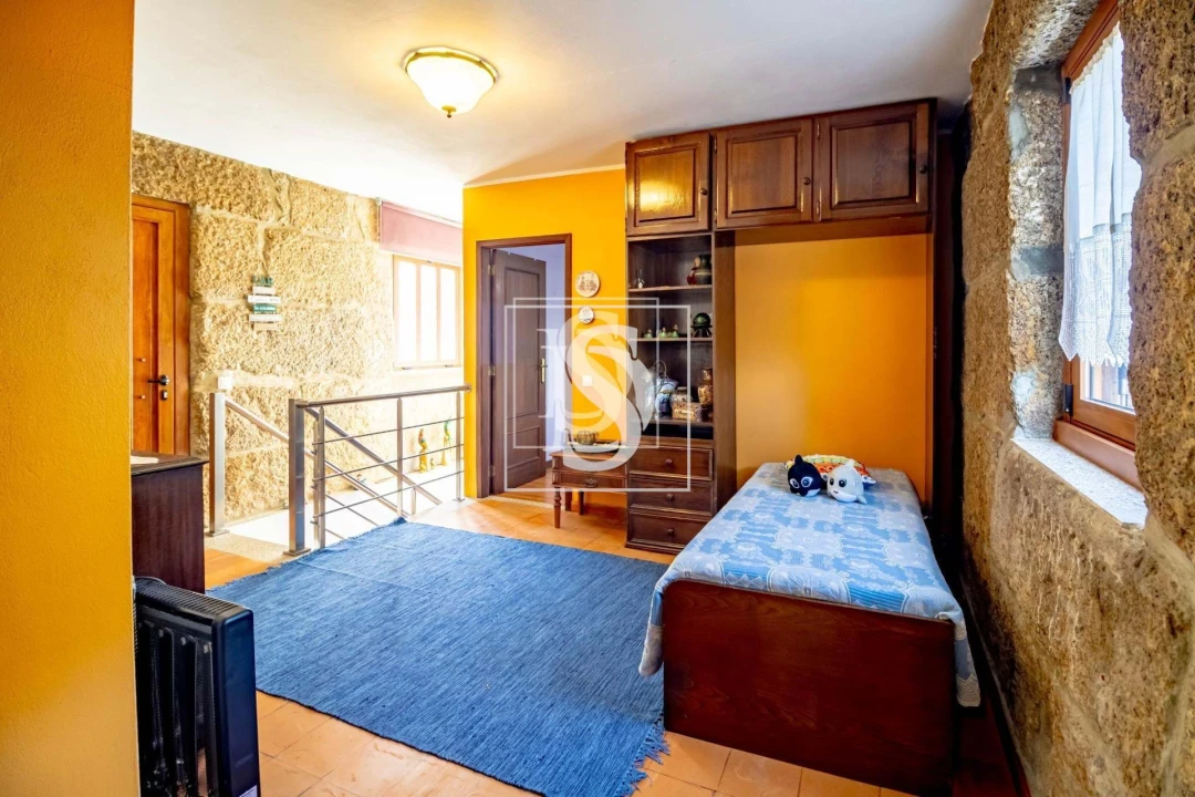 Apartamento T4 para Venda em Santa Cruz do Douro e São Tomé de Covelas Foto 34