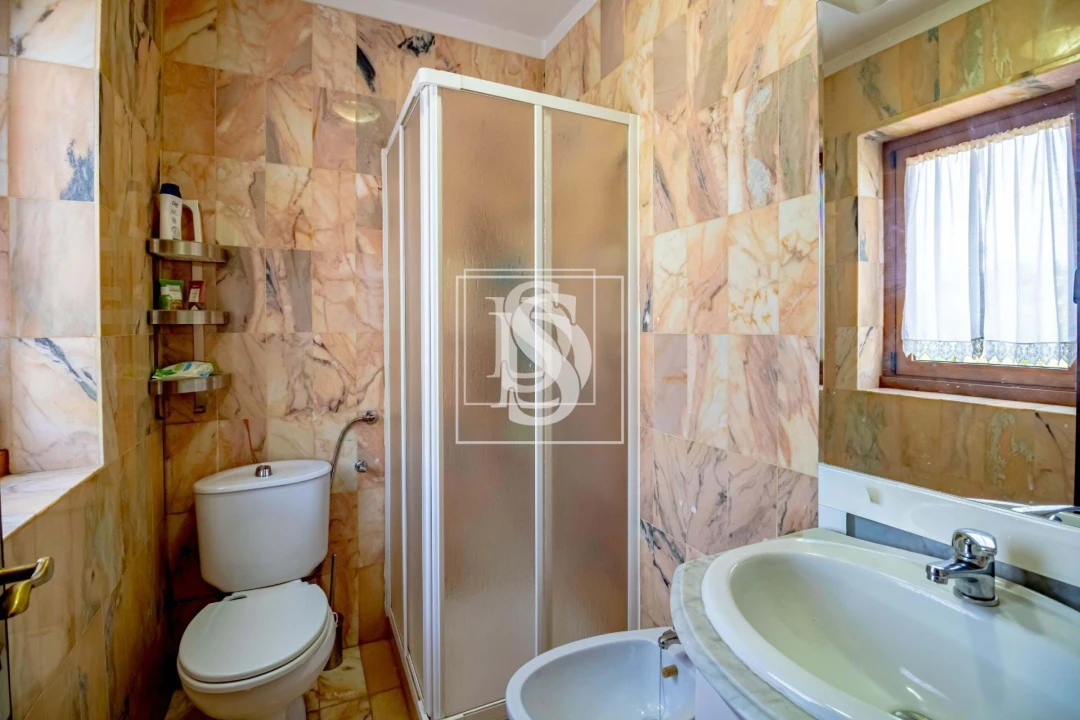 Apartamento T4 para Venda em Santa Cruz do Douro e São Tomé de Covelas Foto 16