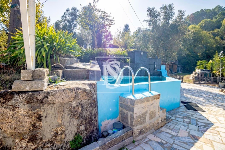 Apartamento T4 para Venda em Santa Cruz do Douro e São Tomé de Covelas Foto 37