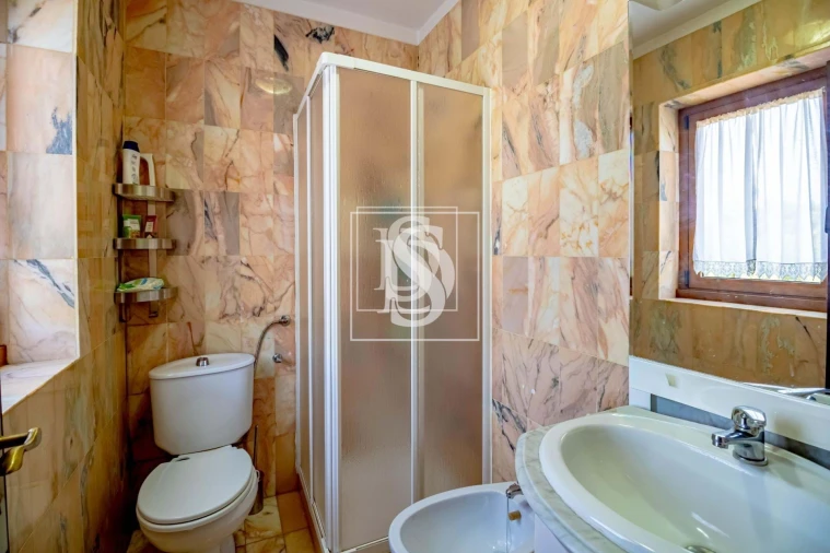 Apartamento T4 para Venda em Santa Cruz do Douro e São Tomé de Covelas Foto 16