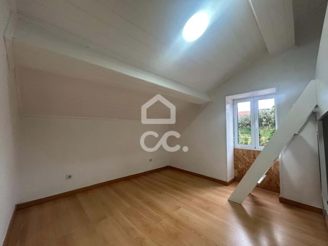 Moradia T3 para Venda em Remedios Foto 15