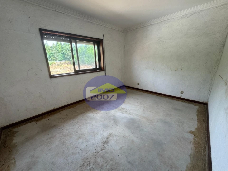 Moradia T3 para Venda em Santa Maria de Lamas Foto 16