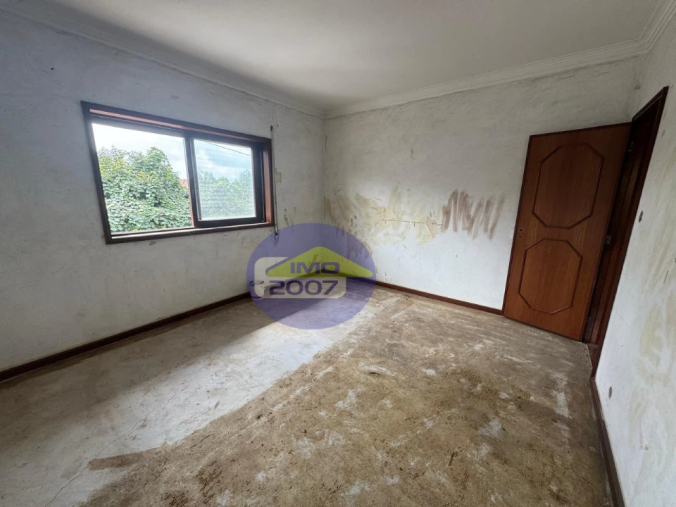 Moradia T3 para Venda em Santa Maria de Lamas Foto 26