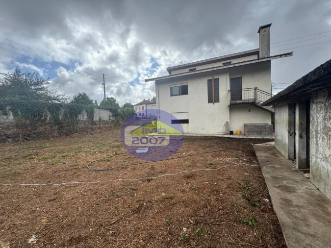 Moradia T3 para Venda em Santa Maria de Lamas Foto 6