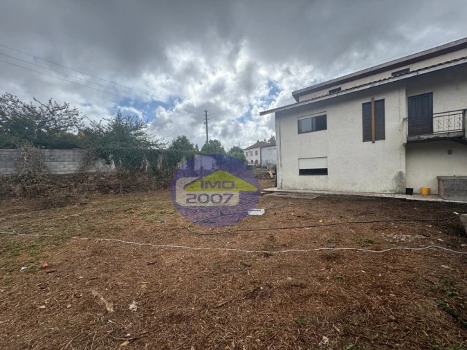 Moradia T3 para Venda em Santa Maria de Lamas Foto 8