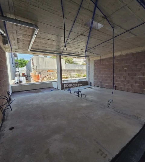 Apartamento T2 para Venda em Lordelo do Ouro e Massarelos