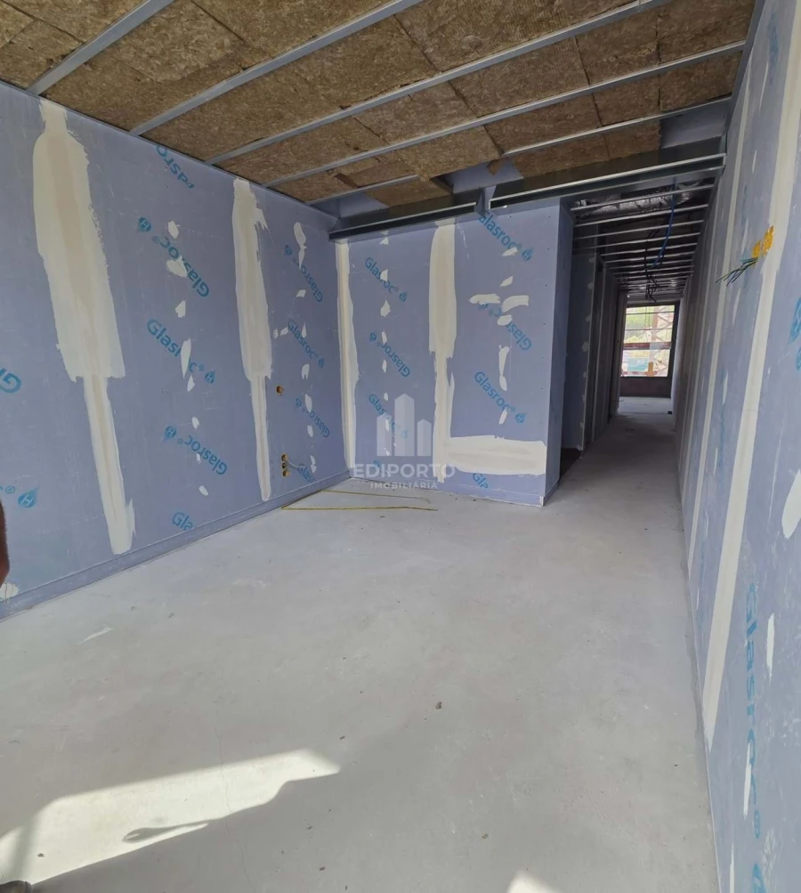 Apartamento T2 para Venda em Lordelo do Ouro e Massarelos Foto 43