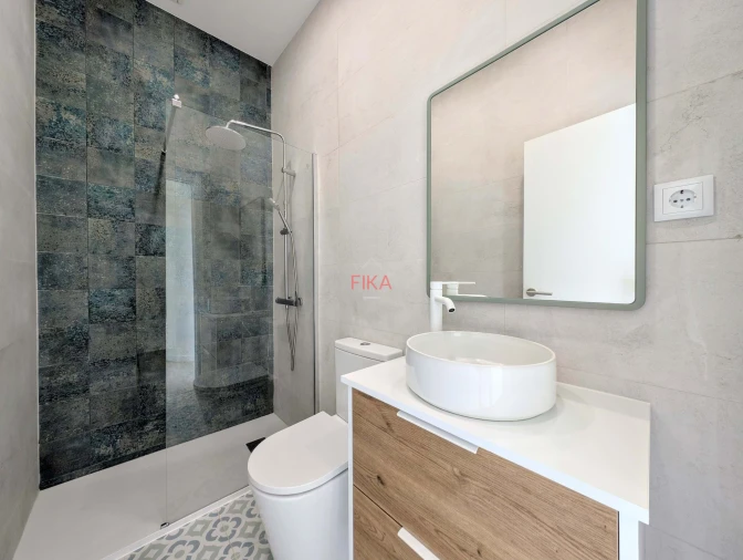 Apartamento T2 para Venda em Caparica e Trafaria Foto 21