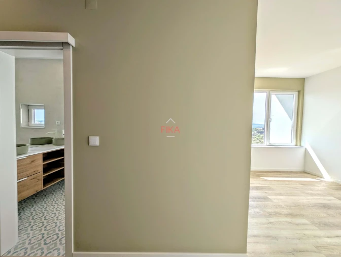 Apartamento T2 para Venda em Caparica e Trafaria Foto 33