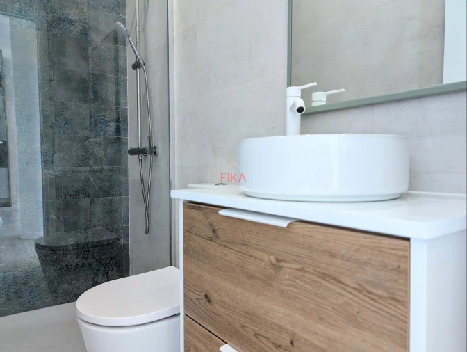 Apartamento T2 para Venda em Caparica e Trafaria Foto 22