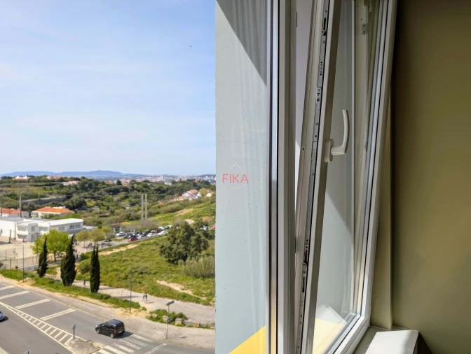 Apartamento T2 para Venda em Caparica e Trafaria Foto 9