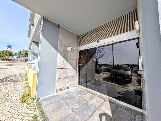 Apartamento T2 para Venda em Caparica e Trafaria Foto 46