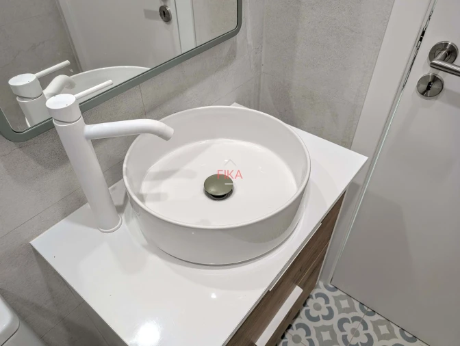 Apartamento T2 para Venda em Caparica e Trafaria Foto 23