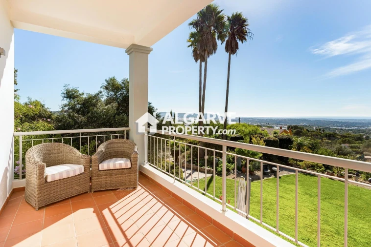 Moradia T4 para Venda em Loule (São Sebastião) Foto 5