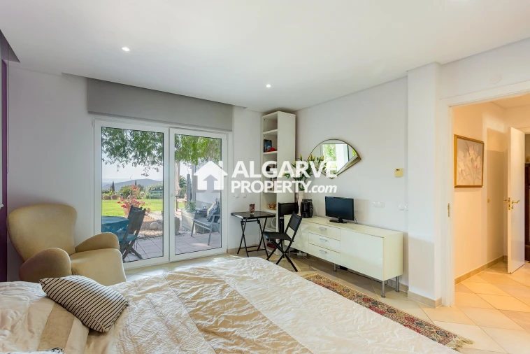 Moradia T4 para Venda em Loule (São Sebastião) Foto 20